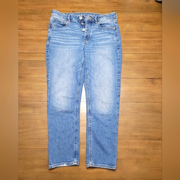 American Eagle Women's Tomgirl Jeans - Picture 1 of 5